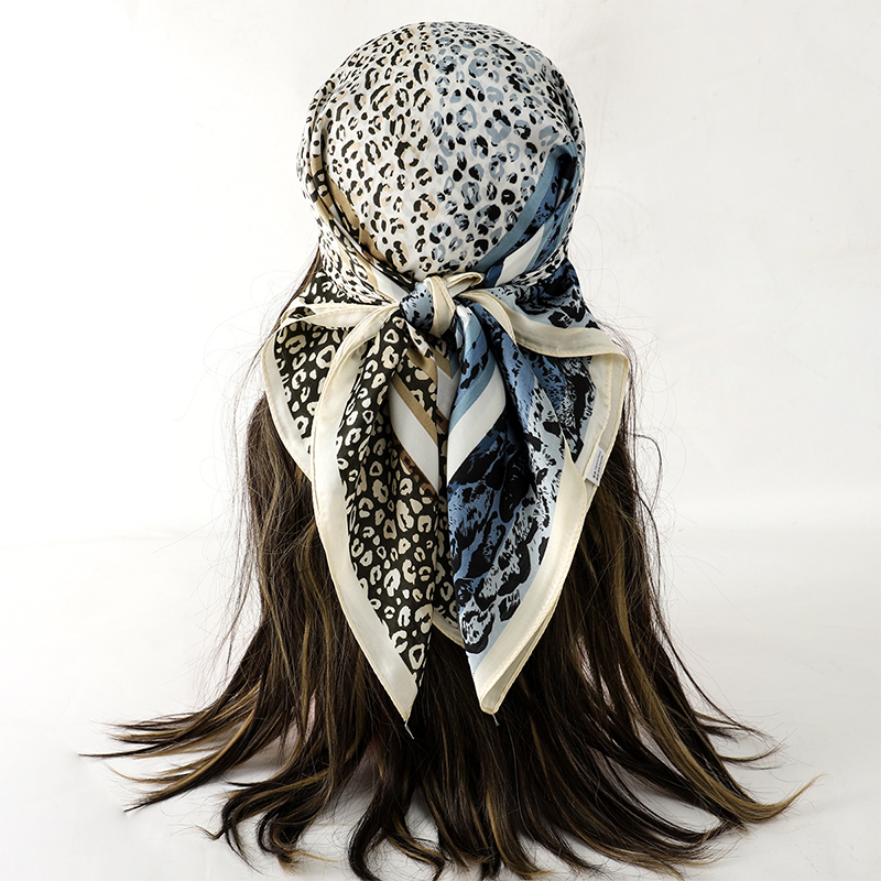 Luxury Silk Shawl Fat Cat Squa - đánh giá và giá Silk Neck Scarf