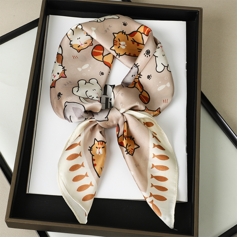 Luxury Silk Shawl Fat Cat Squa - đánh giá và giá Silk Neck Scarf