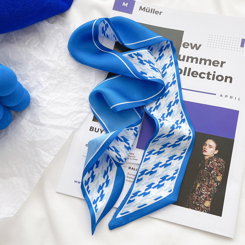 Klein blue silk scarf new chec - đánh giá và giá Ascot Neck Scarf